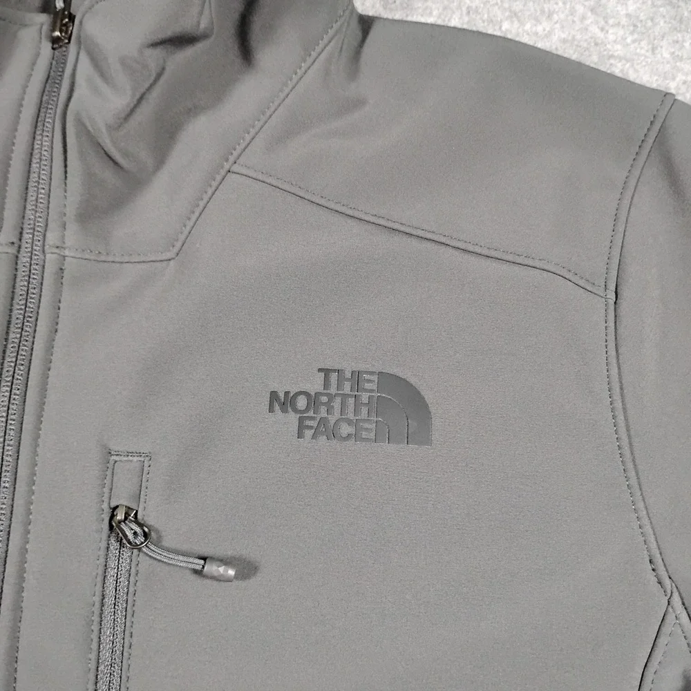 The North Face Apex Barrier Jacket Men's Medium Gray Windwall Softshell NF0A3LGT